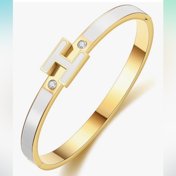 H bangle bracelet designer type high end designer look - Picture 1 of 4